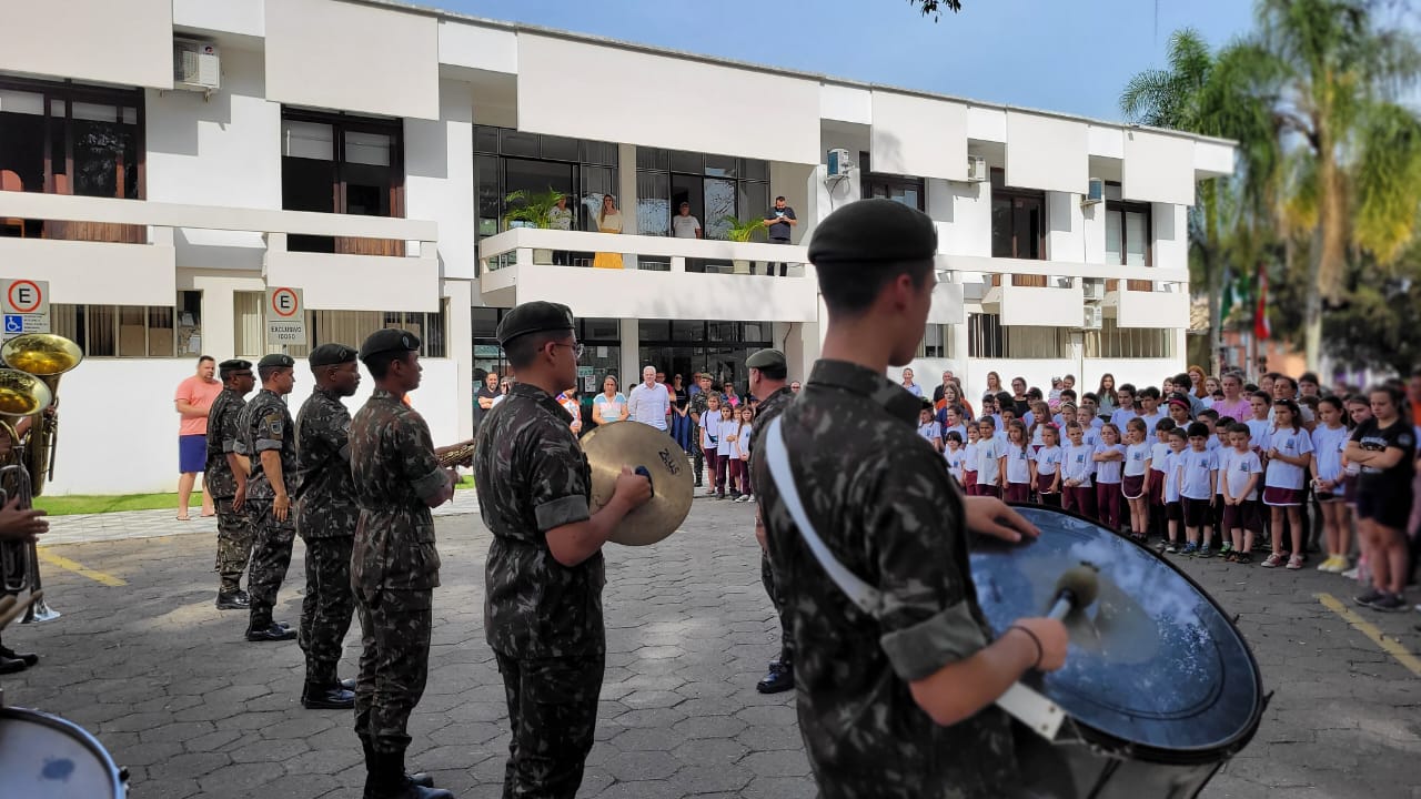 Abertura Semana Da Patria Por Ana Paula Nesi 12 Prefeitura De Urussanga